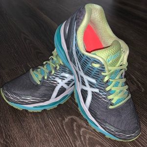 Asics Nimbus 18 Running Shoes